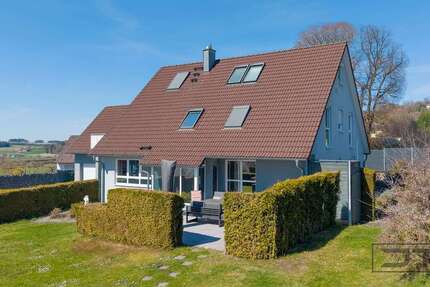 Haus Bindlach - 9 Zimmer, 322 m&sup2;, 995.000&euro; | Angebot:25826631