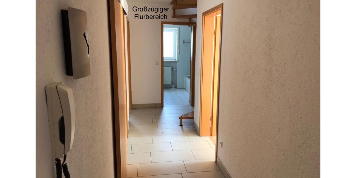 Dachgeschoßwohnung Kulmbach Blaich - 3.5 Zimmer, 74 m&sup2;, 189.000&euro; | Angebot:26837187