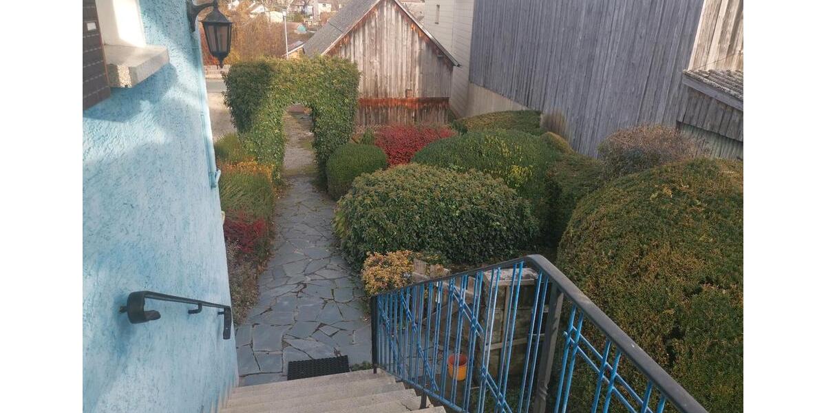 Einfamilienhaus Kirchenthumbach - 5 Zimmer, 120 m&sup2;, 179.000&euro; | Angebot:25178848