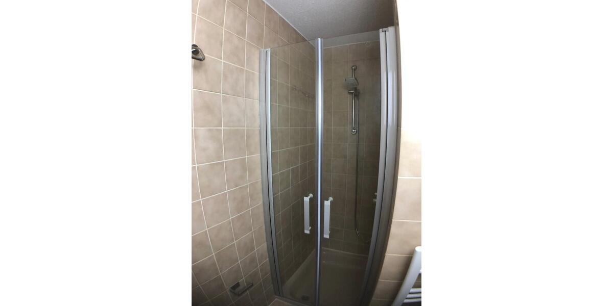 Erdgeschoßwohnung Bayreuth Bernecker Straße / Insel / Riedelsberg - 1 Zimmer, 18 m&sup2;, 300&euro; | Angebot:25981948