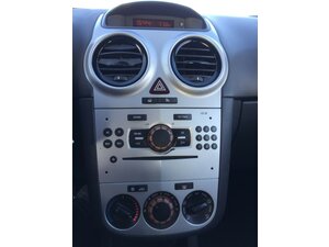 Opel Corsa Selection,Klima,ESP.,Tüv Neu! 172.000 km 4.400 &euro; Himmelkron 95502