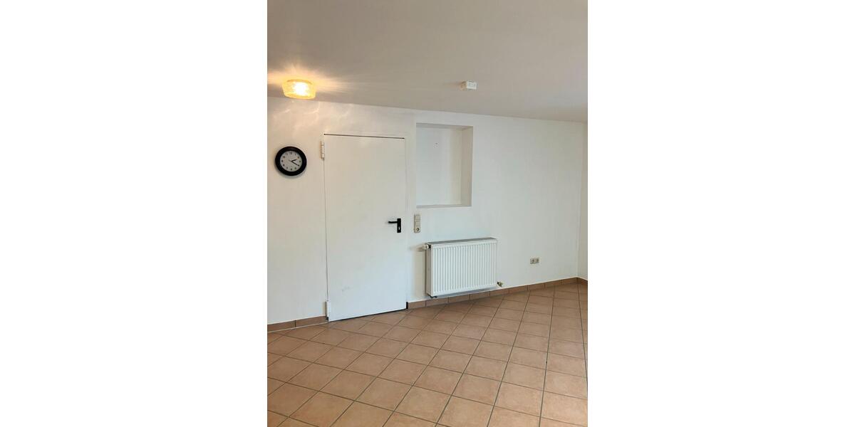 Erdgeschoßwohnung Pegnitz - 1 Zimmer, 32 m&sup2;, 350&euro; | Angebot:25226028