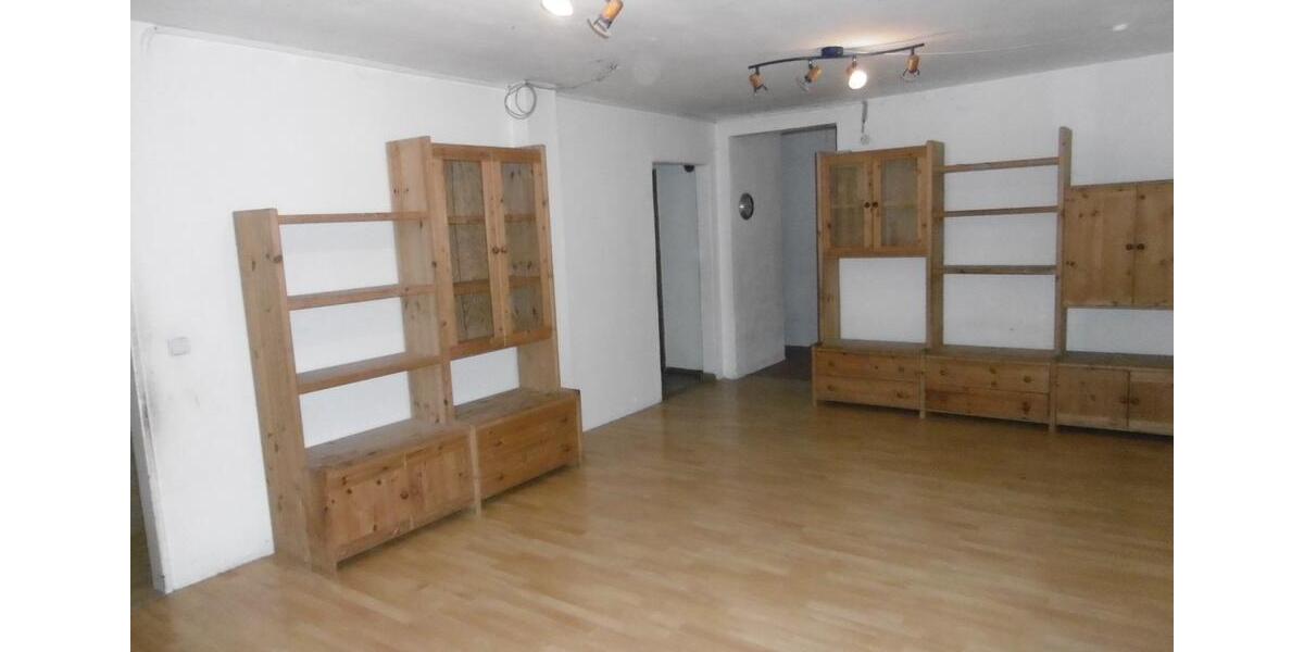 Einfamilienhaus Mainleus - 7 Zimmer, 165 m&sup2;, 186.000&euro; | Angebot:25948788