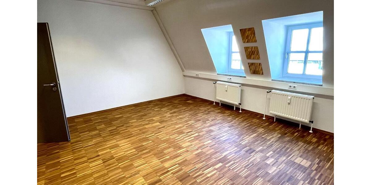 Gewerbeobjekt Bayreuth City - 2.860&euro; | Angebot:25223520