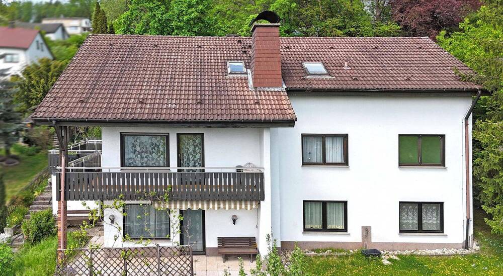 Einfamilienhaus Kulmbach Burghaig - 9 Zimmer, 277 m&sup2;, 399.000&euro; | Angebot:26733631