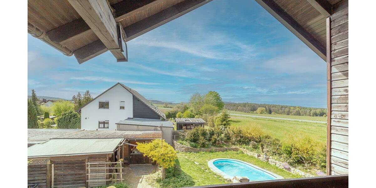 Einfamilienhaus Eckersdorf - 7 Zimmer, 175 m&sup2;, 478.000&euro; | Angebot:26501286