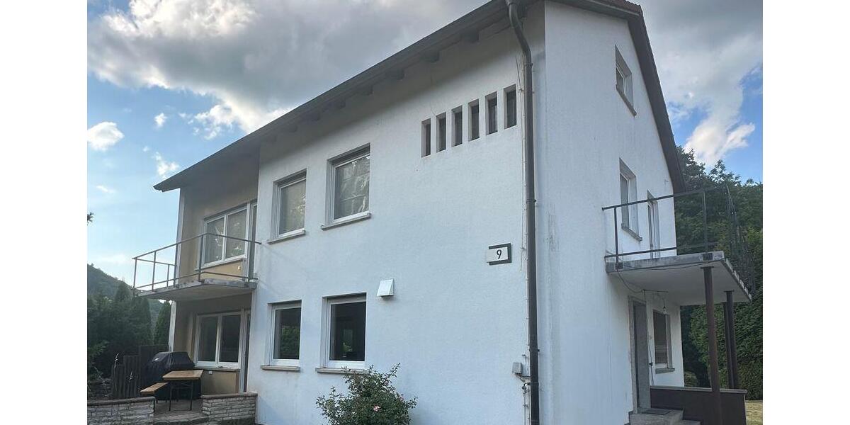 Mehrfamilienhaus, Wohnhaus Bad Berneck im Fichtelgebirge - 8 Zimmer, 180 m&sup2;, 390.000&euro; | Angebot:27069363