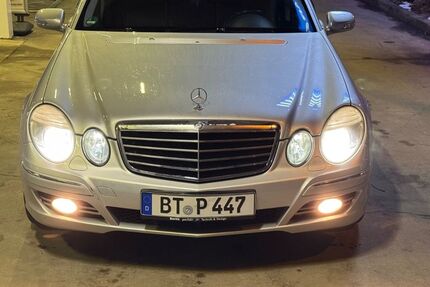 Mercedes-Benz E 280 255.000 km 4.400 &euro; Bayreuth 95447