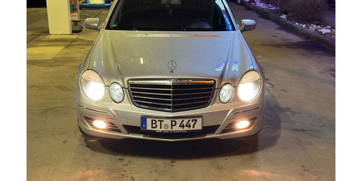 Mercedes-Benz E 280 255.000 km 4.400 &euro; Bayreuth 95447