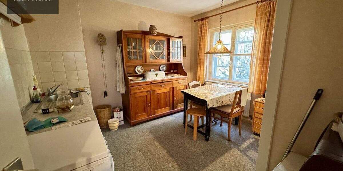 Doppelhaushälfte Kulmbach Blaich - 8 Zimmer, 160 m&sup2;, 189.000&euro; | Angebot:25665686
