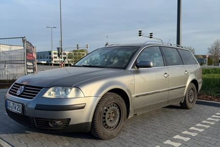 VW Passat Variant 331.000 km 2.350 &euro; Auerbach 91275