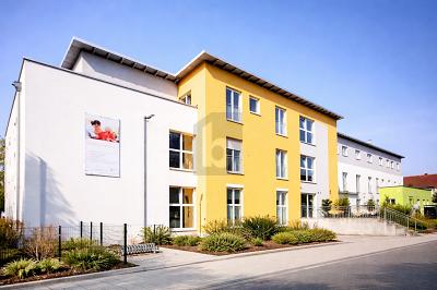 ATTRAKTIVES PFLEGEAPPARTMENT - KAPITALANLAGE - Terrassenwohnung Creußen | Angebot:26120045