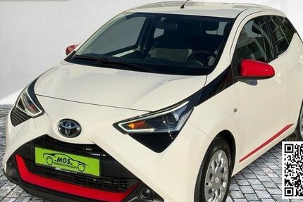 Toyota Aygo (X) 38.866 km 9.450 &euro; Bayreuth 95445
