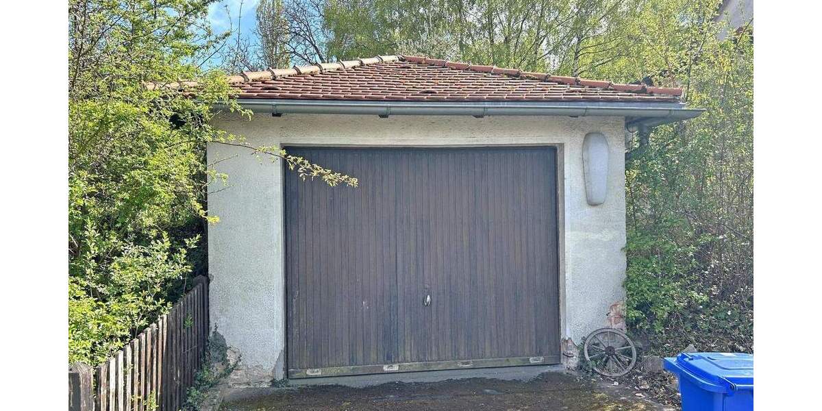 Doppelhaushälfte Kulmbach Blaich - 5 Zimmer, 157 m&sup2;, 220.000&euro; | Angebot:25880923