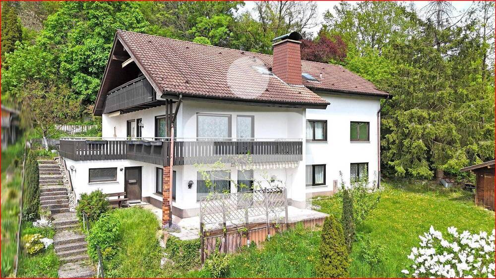 Einfamilienhaus Kulmbach Burghaig - 9 Zimmer, 277 m&sup2;, 399.000&euro; | Angebot:26733631
