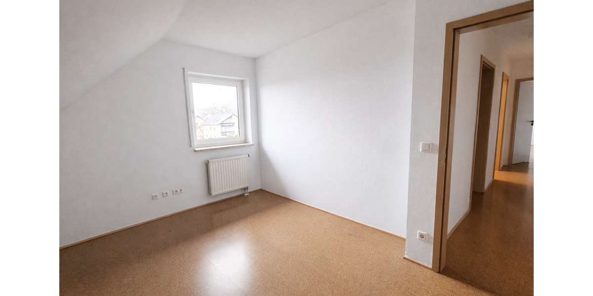 Dachgeschoßwohnung Weismain - 4 Zimmer, 88 m&sup2;, 205.000&euro; | Angebot:24733892
