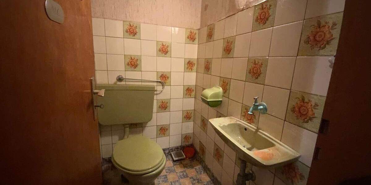 Mehrfamilienhaus, Wohnhaus Gößweinstein - 1 Zimmer, 286 m&sup2;, 329.000&euro; | Angebot:25692169