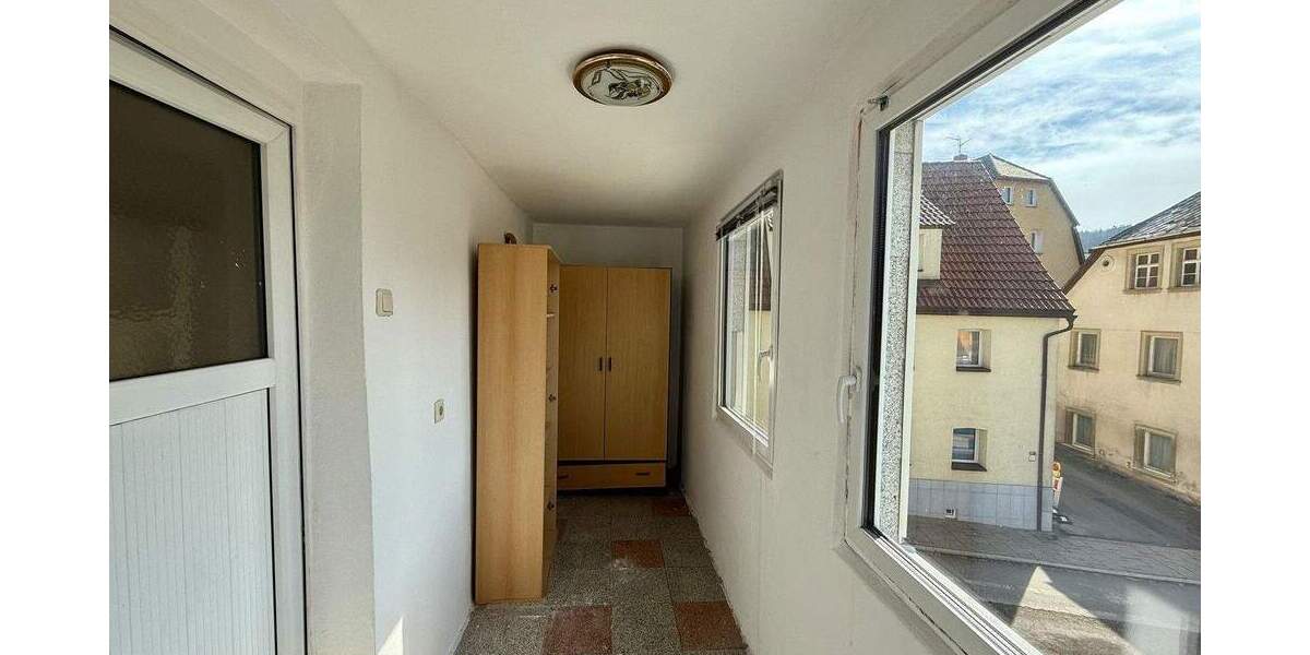 Einfamilienhaus Gößweinstein - 6 Zimmer, 126 m&sup2;, 99.000&euro; | Angebot:25906559