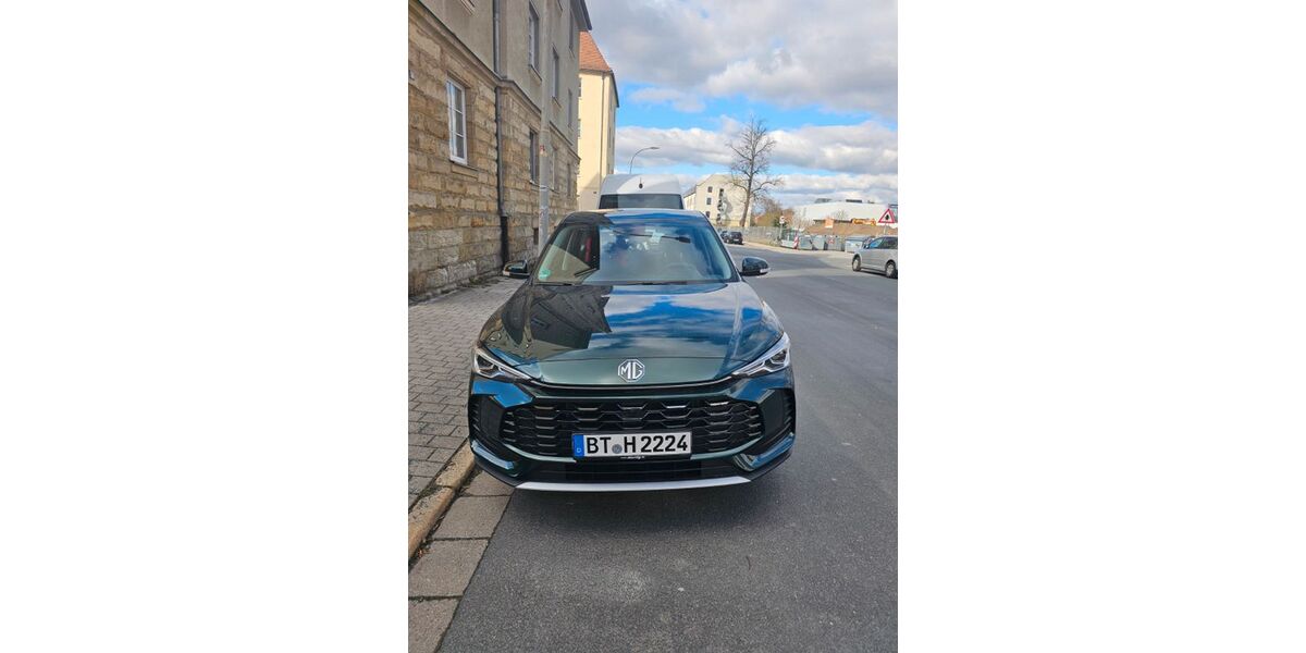 MG ZS 9.383 km 16.500 &euro; Bayreuth 95447