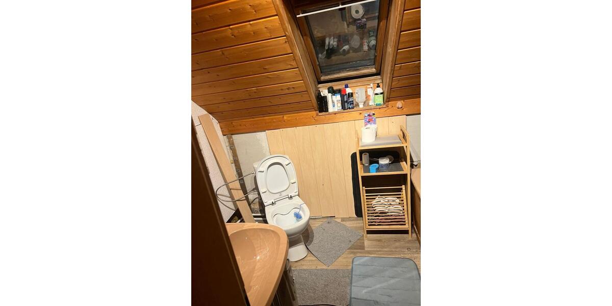 Mehrfamilienhaus, Wohnhaus Bad Berneck im Fichtelgebirge - 17 Zimmer, 205 m&sup2;, 28.000&euro; | Angebot:25282248