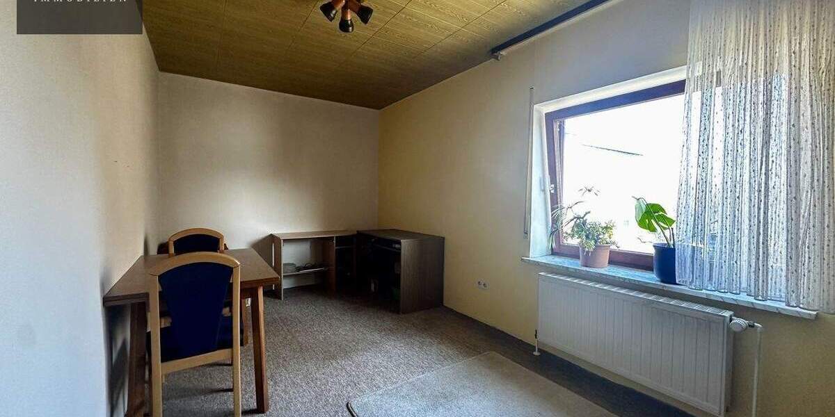 Einfamilienhaus Kulmbach / Katschenreuth Katschenreuth - 4 Zimmer, 105 m&sup2;, 175.000&euro; | Angebot:25877242