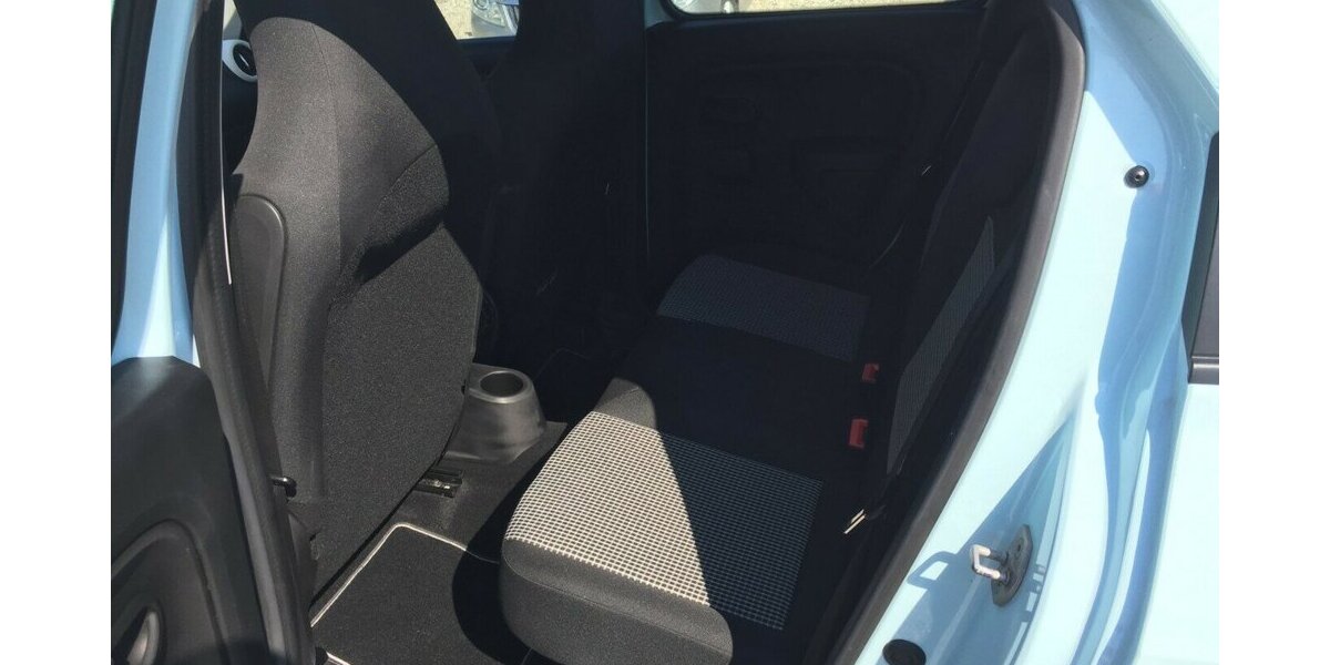 Renault Twingo 4 Türig,8 Fach Bereift,1 Hand! 87.000 km 6.500 &euro; Himmelkron 95502