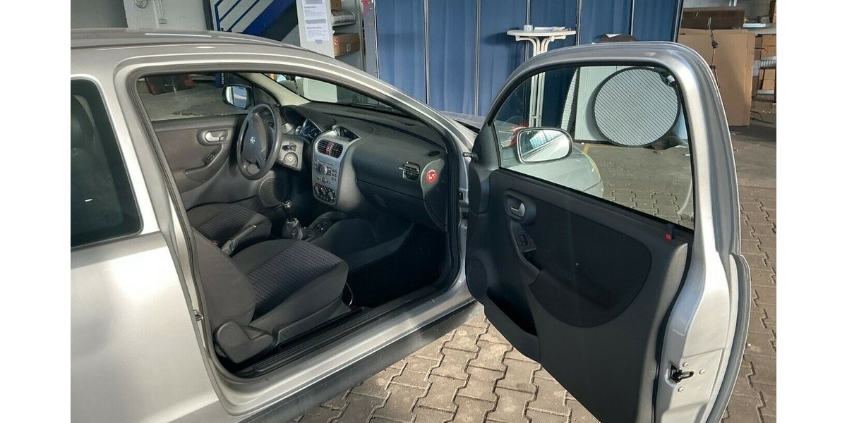 Opel Corsa Edition,Klima,Alu, usw. ! 200.000 km 2.450 &euro; Himmelkron 95502
