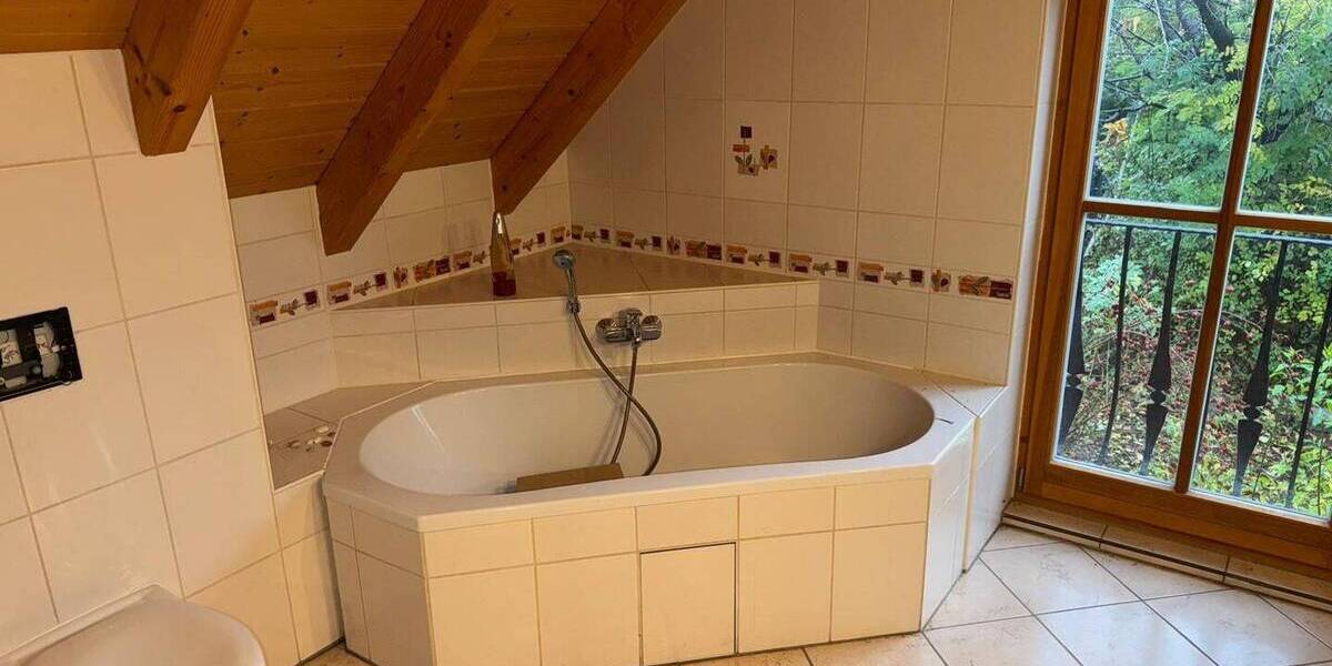 Einfamilienhaus Stammbach - 6 Zimmer, 120 m&sup2;, 325.000&euro; | Angebot:26176488