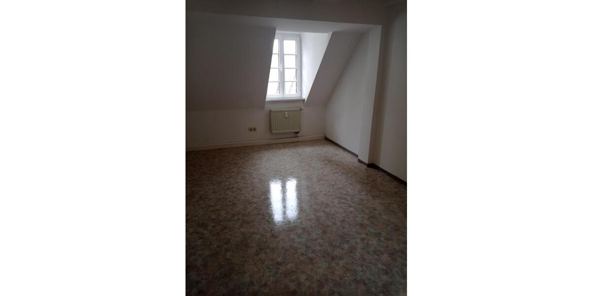 Dachgeschoßwohnung Pottenstein - 3 Zimmer, 85 m&sup2;, 590&euro; | Angebot:25509716