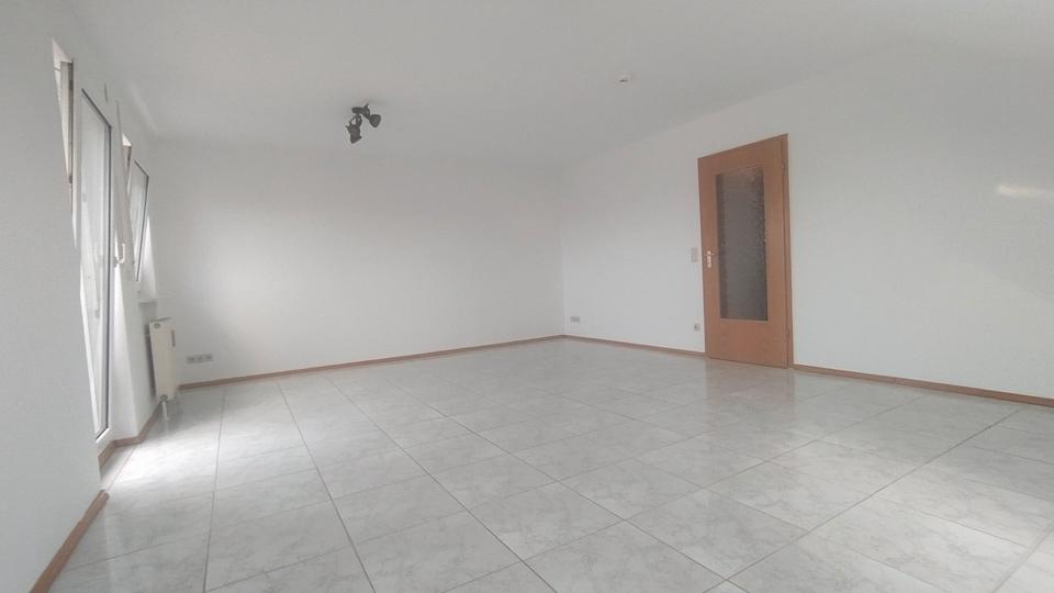 Dachgeschoßwohnung Pegnitz - 2 Zimmer, 57 m&sup2;, 128.000&euro; | Angebot:26942135