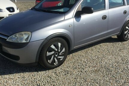 Opel Corsa 172.000 km 990 &euro; Himmelkron 95502