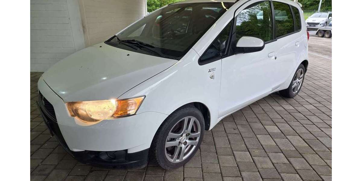 Mitsubishi Colt 124.980 km 2.950 &euro; Bad Berneck 95460