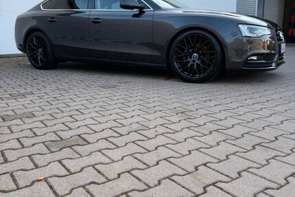 Audi A5 220.000 km 10.300 &euro; Bayreuth 95445