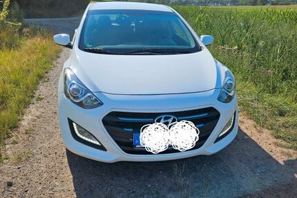 Hyundai i30 92.098 km 9.400 &euro; Kastl 95506
