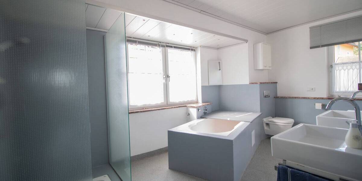 Mehrfamilienhaus, Wohnhaus Bischofsgrün - 1 Zimmer, 350 m&sup2;, 379.000&euro; | Angebot:25728886