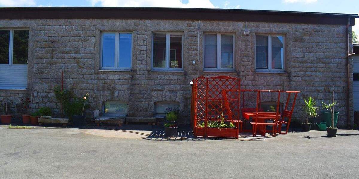 Mehrfamilienhaus, Wohnhaus Fichtelberg - 6 Zimmer, 500 m&sup2;, 435.000&euro; | Angebot:25687222