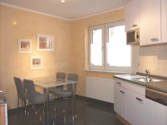 Gut geschnittene 2-Zimmer-EG-Wohnung mit Terrasse - 2- Bayreuth Wolfsbach | Angebot:26149150