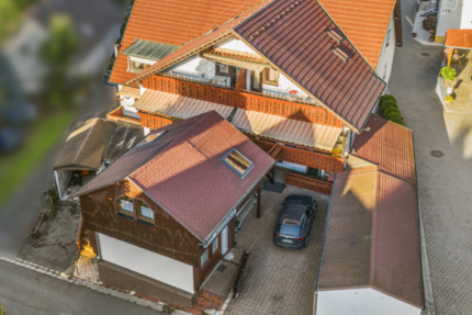 Haus Bischofsgrün - 13 Zimmer, 557 m&sup2;, 199.000&euro; | Angebot:26188668