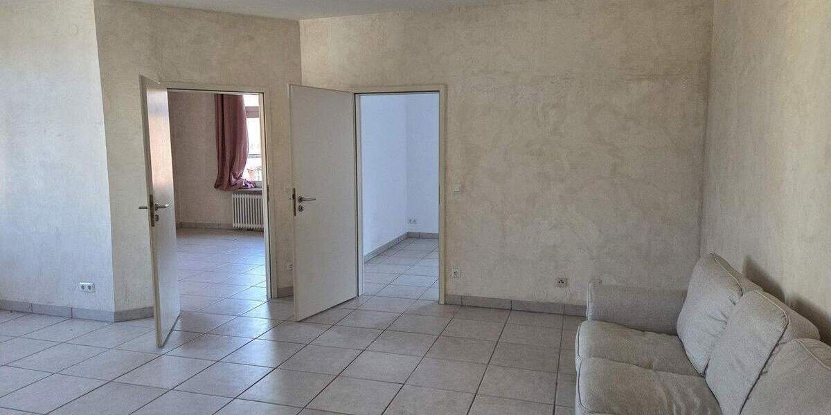 Etagenwohnung Kulmbach Ziegelhütten - 3 Zimmer, 94 m&sup2;, 800&euro; | Angebot:25721367