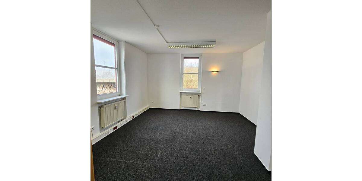 Gewerbeobjekt Bayreuth Oberkonnersreuth - 800&euro; | Angebot:25685025