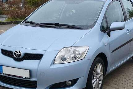 Toyota Auris 84.000 km 5.200 &euro; Eckersdorf 95488