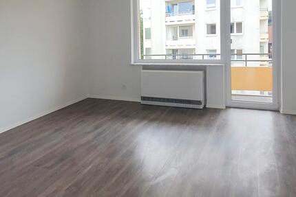 Wohnung Mainleus - 3 Zimmer, 76 m&sup2;, 555&euro; | Angebot:25783378