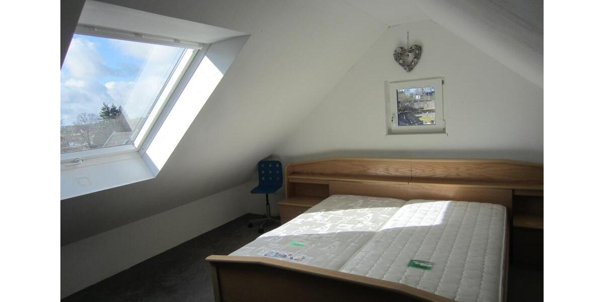 Einfamilienhaus Marktleugast - 6 Zimmer, 150 m&sup2;, 135.000&euro; | Angebot:25589667