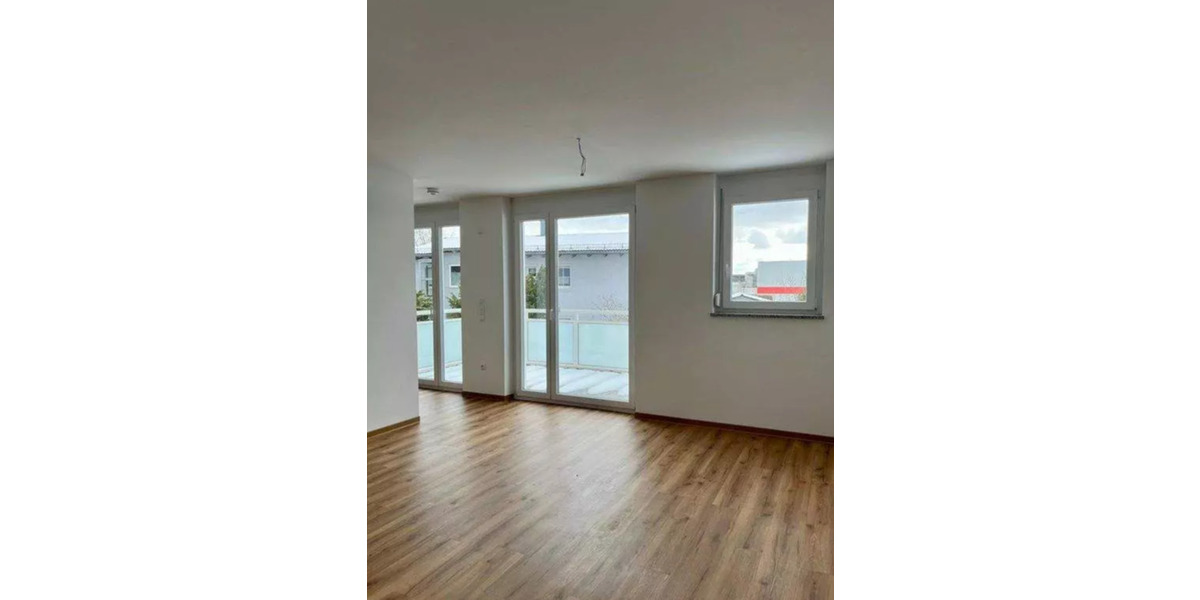 Etagenwohnung Kemnath - 3 Zimmer, 71 m&sup2;, 902&euro; | Angebot:25945348