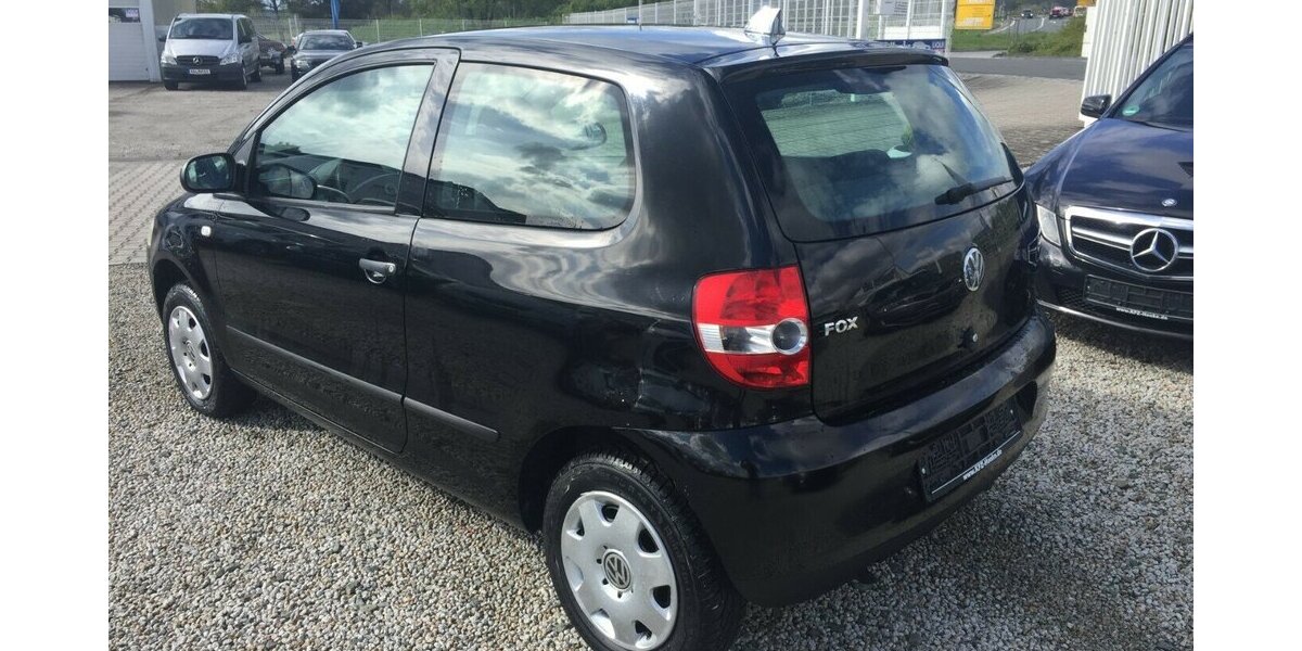 VW Fox Basis,Servol,Radio-CD,Tüv 01/28! 150.000 km 2.850 &euro; Himmelkron 95502