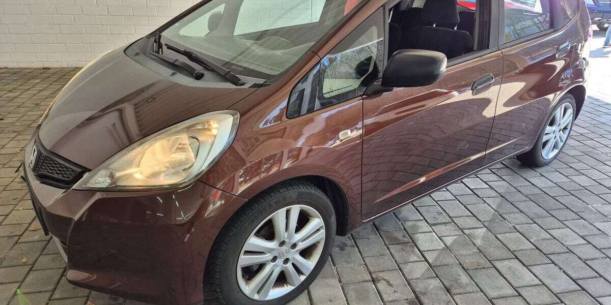 Honda Jazz 141.300 km 3.250 &euro; Bad Berneck 95460