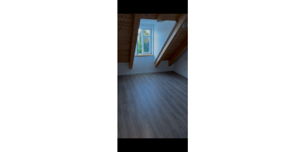 Etagenwohnung Weißenstadt - 3 Zimmer, 73 m&sup2;, 670&euro; | Angebot:25951742