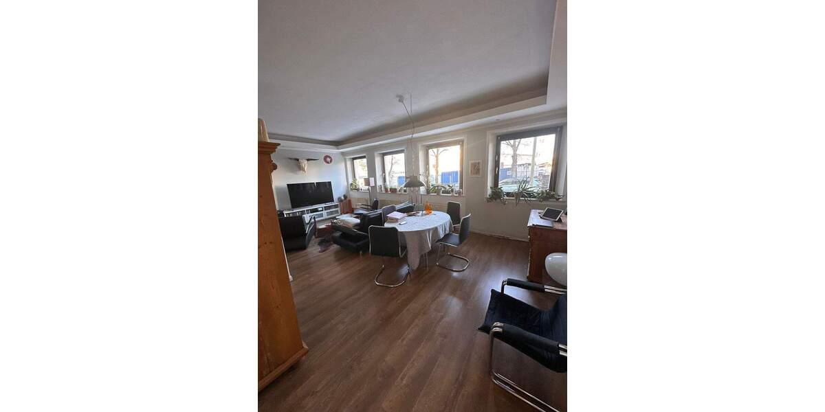 Etagenwohnung Pegnitz - 3 Zimmer, 90 m&sup2;, 175.000&euro; | Angebot:25862345