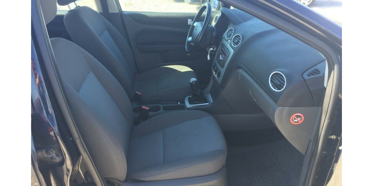 Ford Focus Style,Tempomat ,Klima,Tüv Neu! 321.000 km 2.000 &euro; Himmelkron 95502