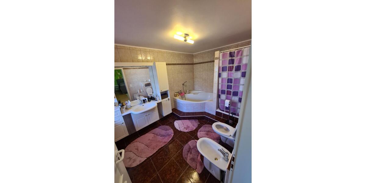 Mehrfamilienhaus, Wohnhaus Seybothenreuth - 650.000&euro; | Angebot:26044951